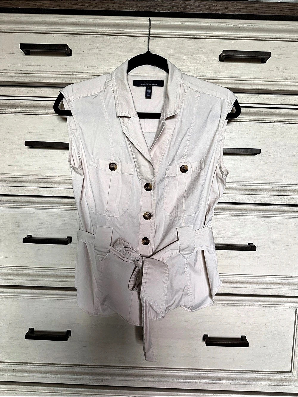 White House Black Market Women's White Tie-Waist Vest Size 4 Like New